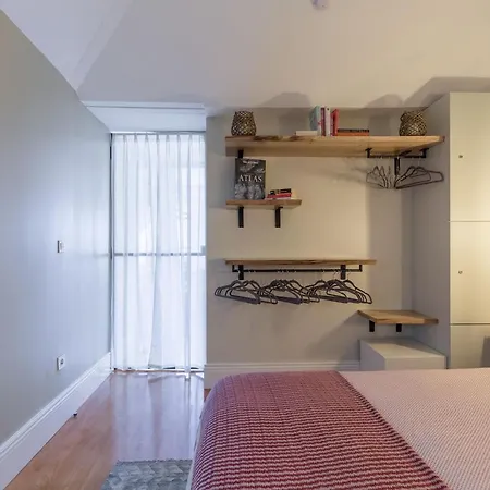 Elegant 2br Duplex In Center By Lovelystay *