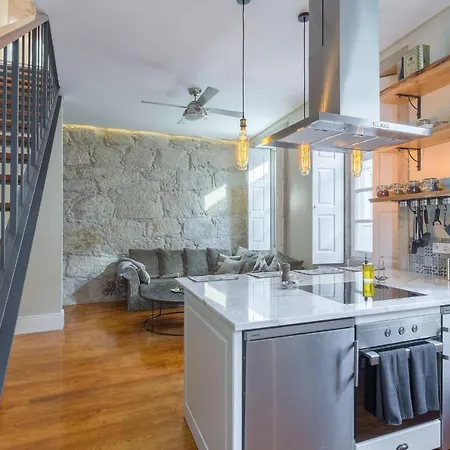Elegant 2br Duplex In Center By Lovelystay Apartmán Porto