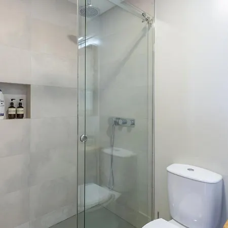 Elegant 2br Duplex In Center By Lovelystay Apartmán Porto